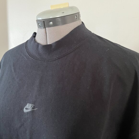 Nike Sz L Sportswear Premium Essentials Mock Neck Shirt Zipper Pocket - Picture 2 of 8